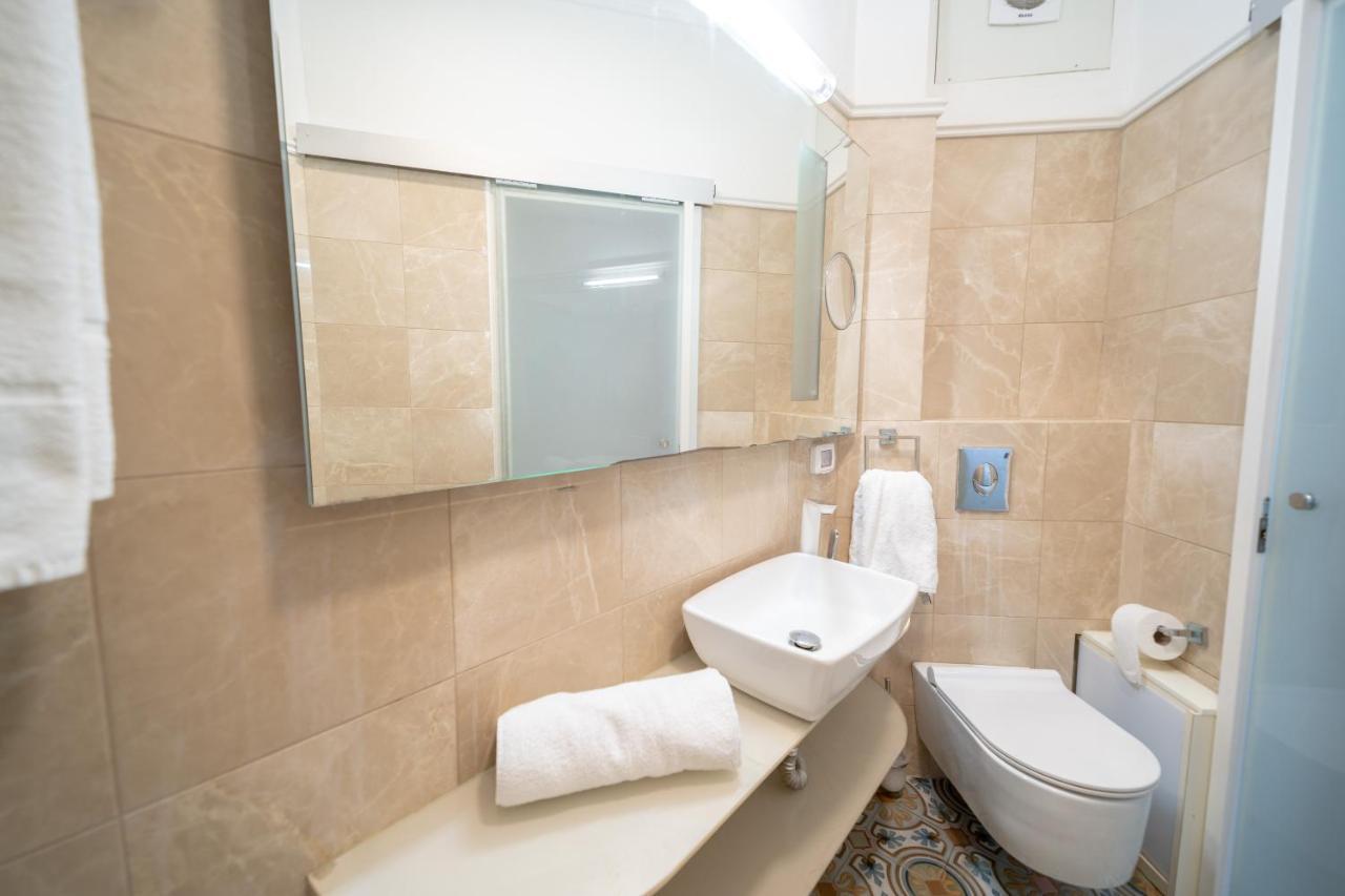 Ocean Executive Apartments - 5 Min From The Beach Tel Aviv Buitenkant foto