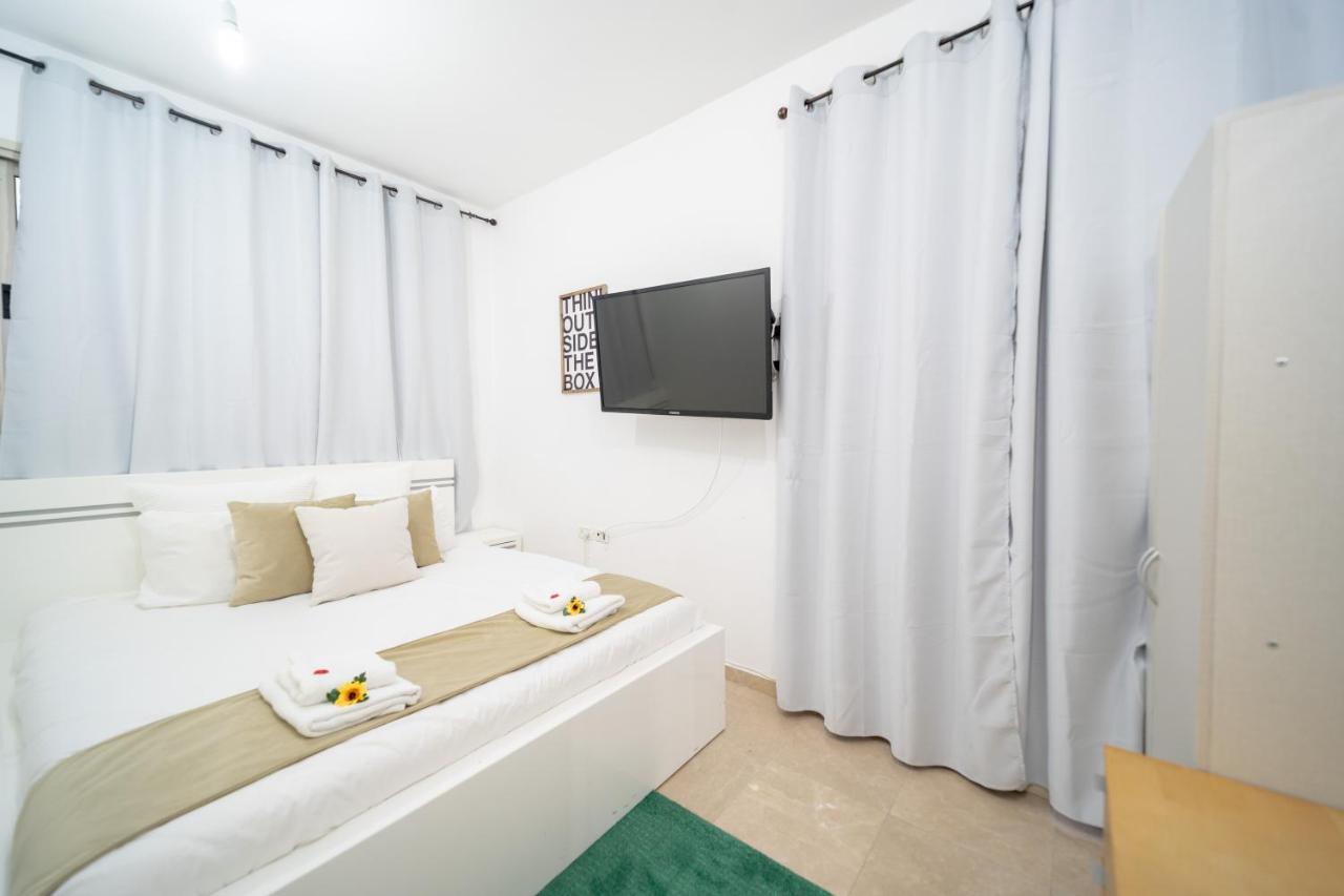 Ocean Executive Apartments - 5 Min From The Beach Tel Aviv Buitenkant foto